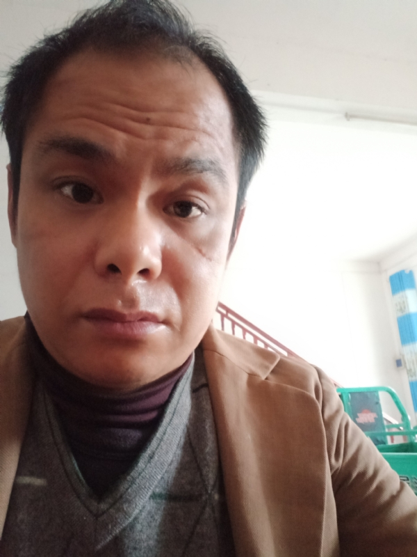 唐水果店发发发的第一张照片--安庆中老年相亲网